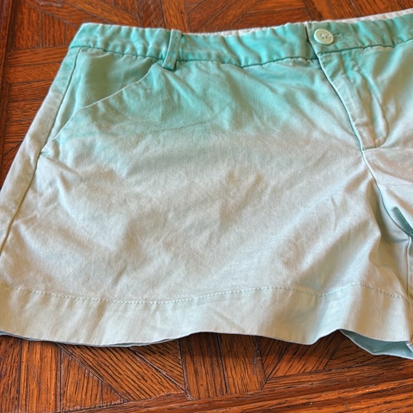 GAP ombré khaki shorts - Picture 3 of 15